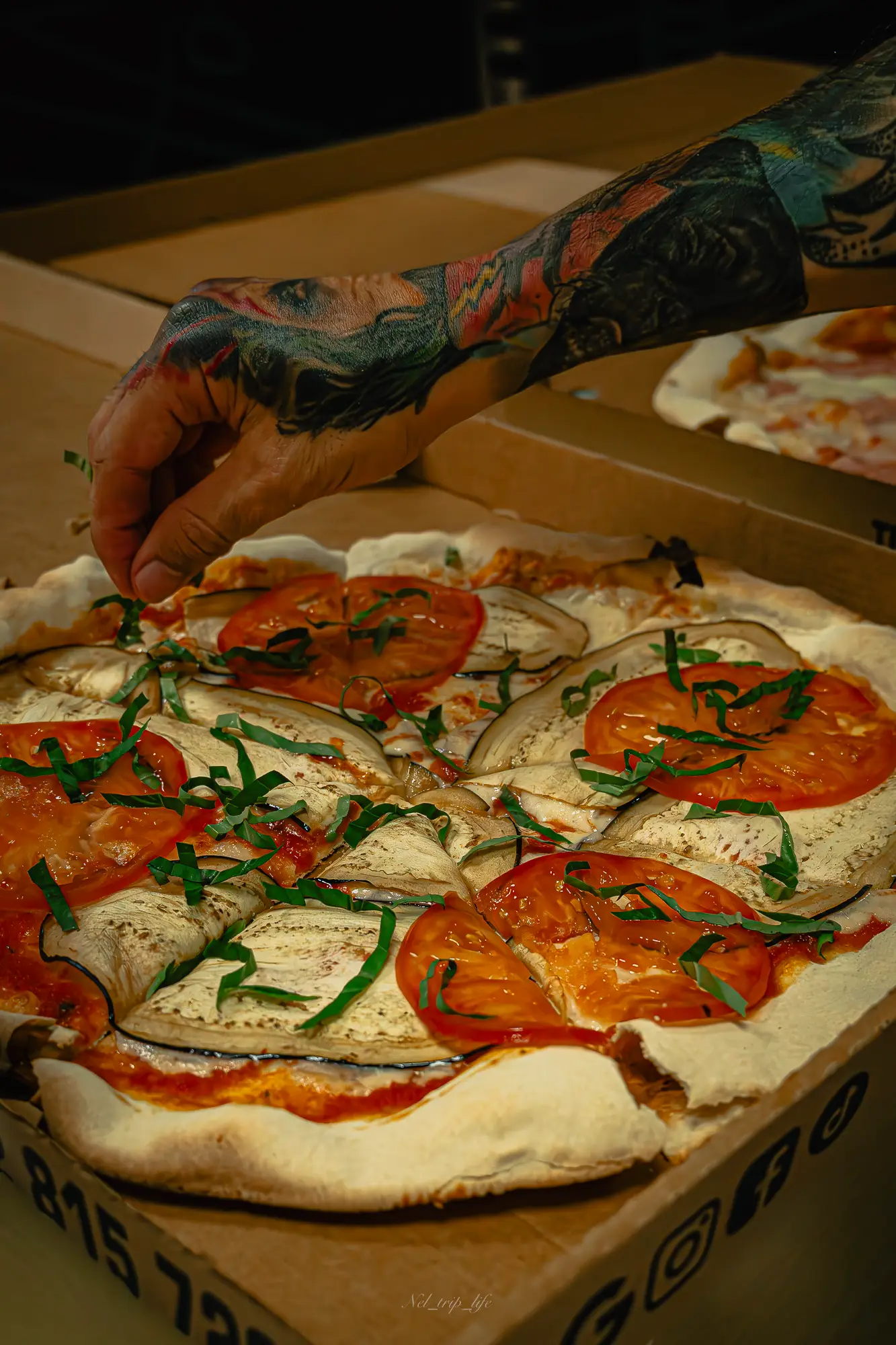 Elaboración artesanal de la pizza en Vielú Pizzería